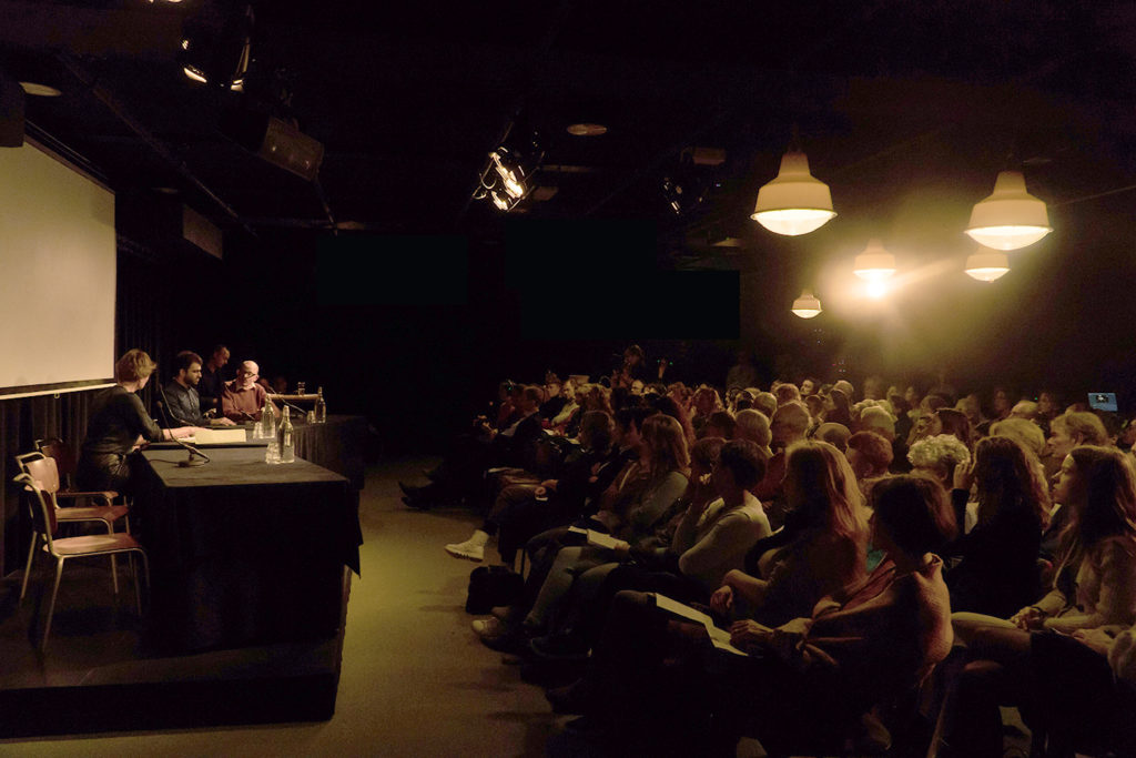 'Refugee on Trial' performance art. Pakhuis de zwijger amsterdam. Ehsan Fardjadniya.